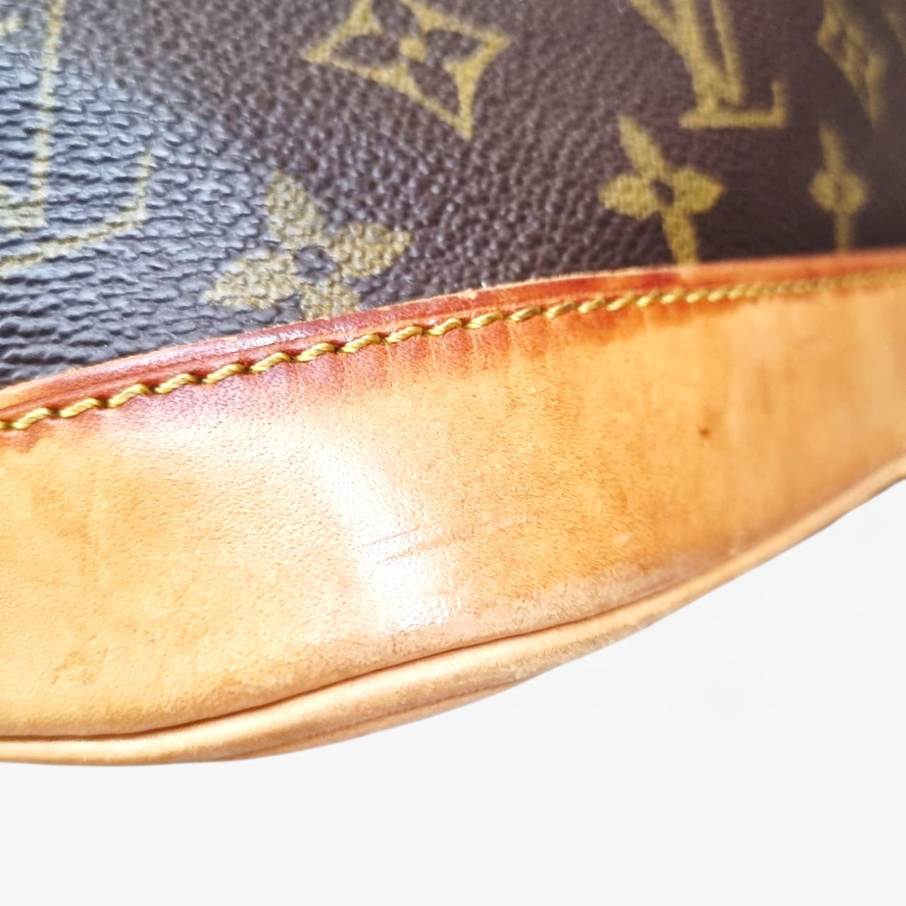 Louis Vuitton Alma MM