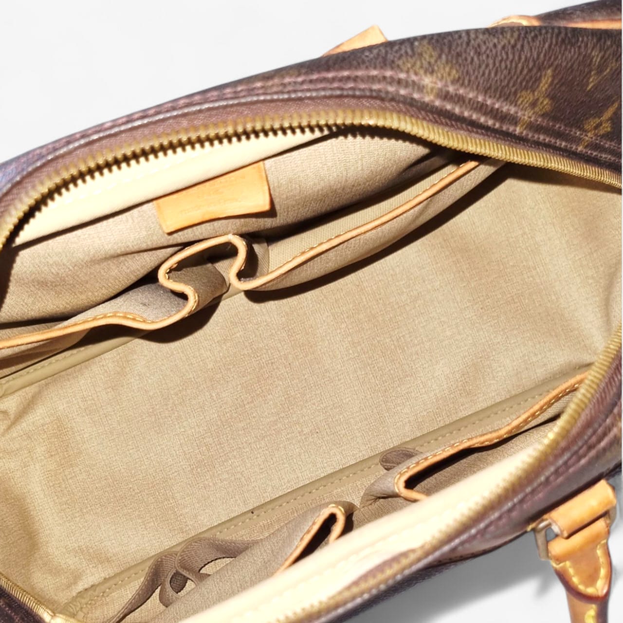 Louis Vuitton Deauville