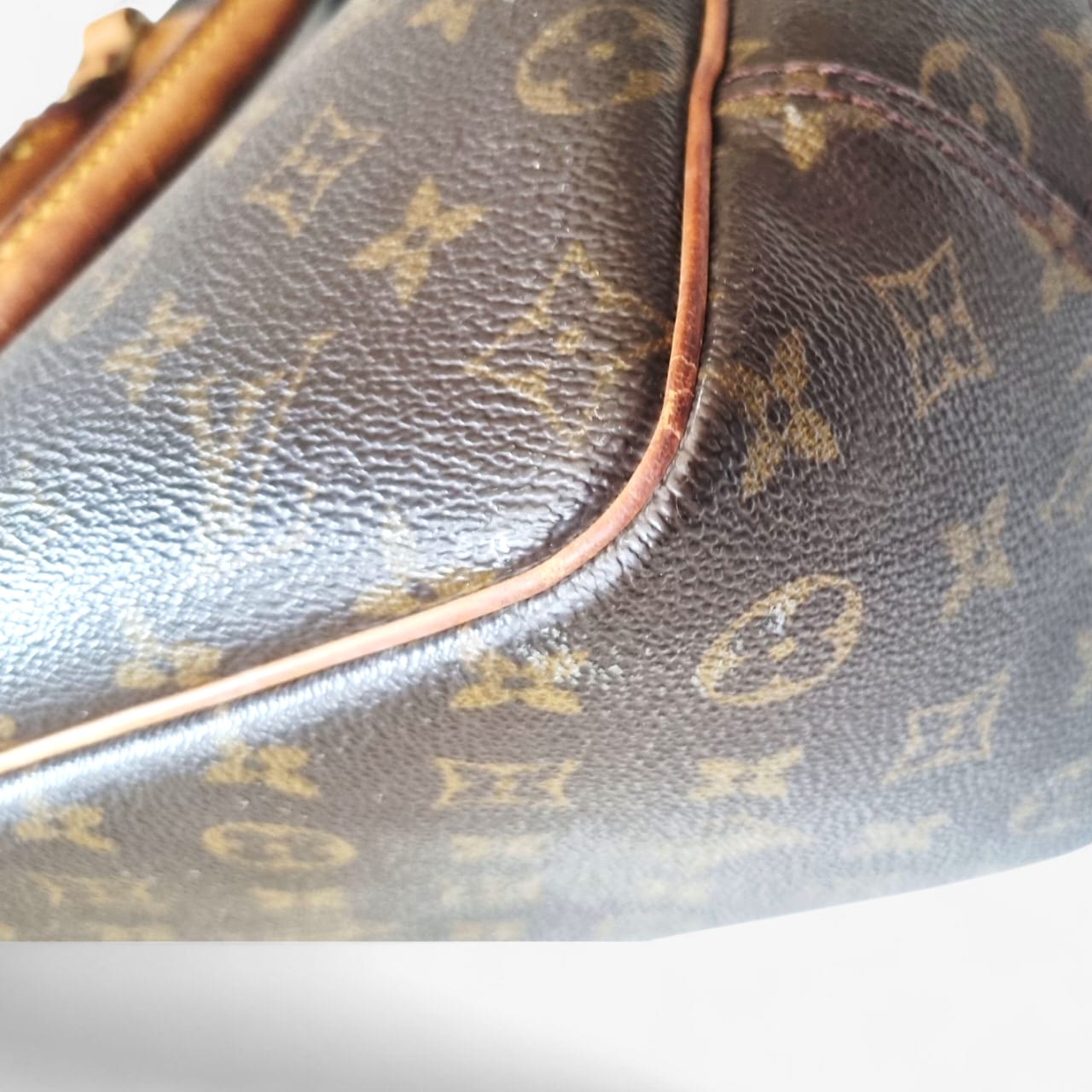 Louis Vuitton Deauville