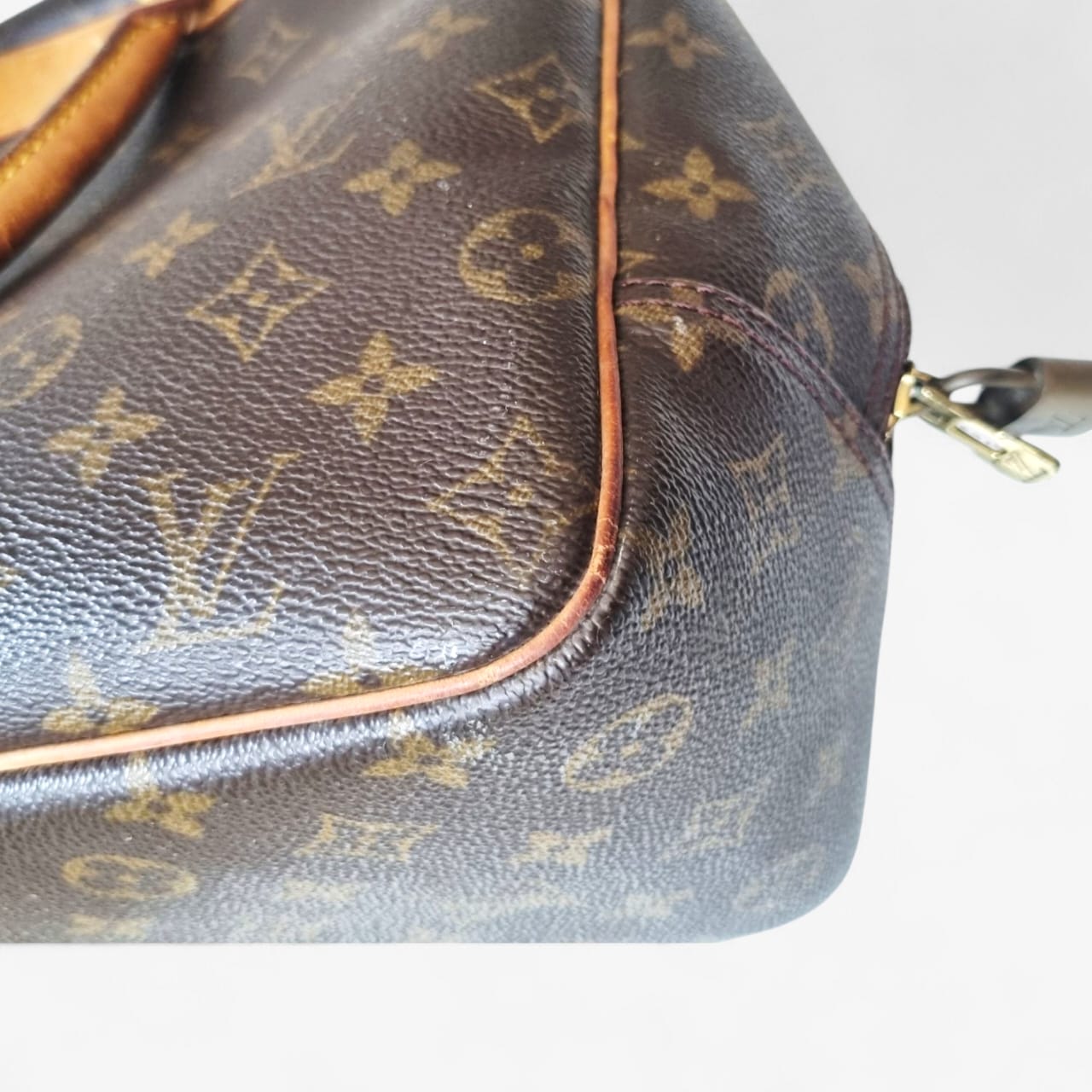 Louis Vuitton Deauville