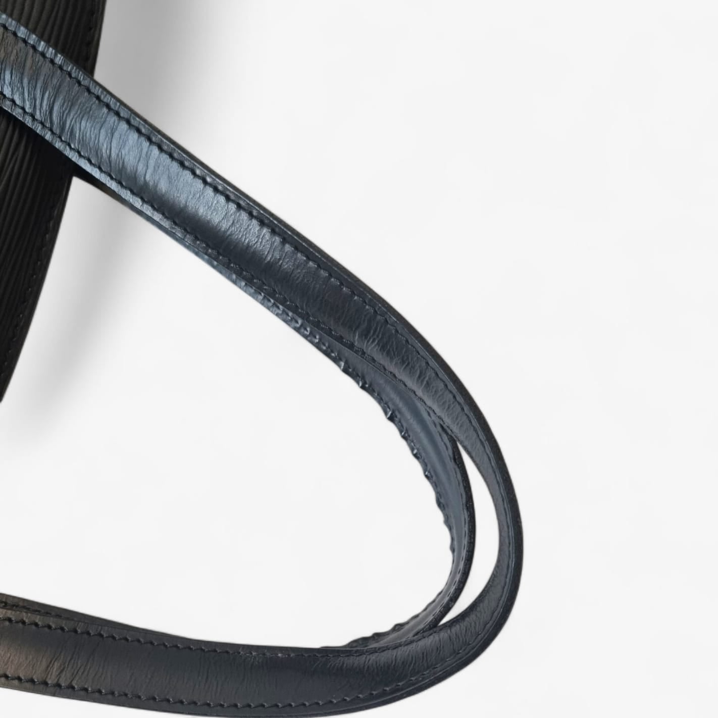 Louis Vuitton Saint Jacques