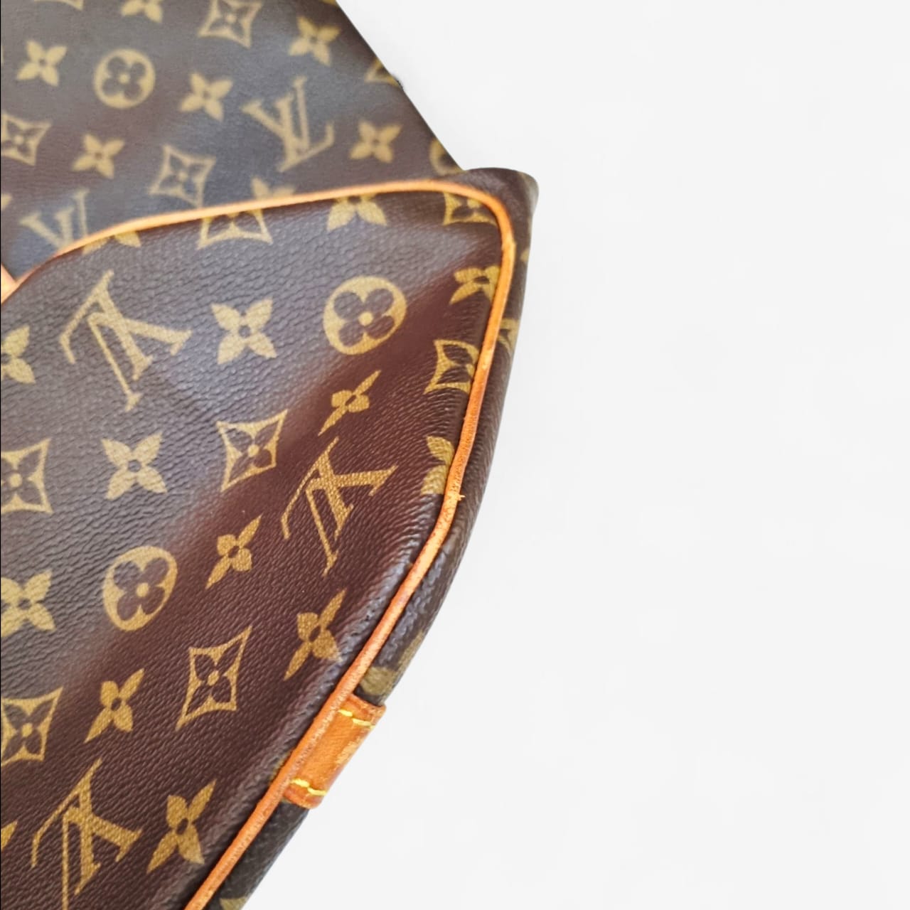 Louis Vuitton Mezzo