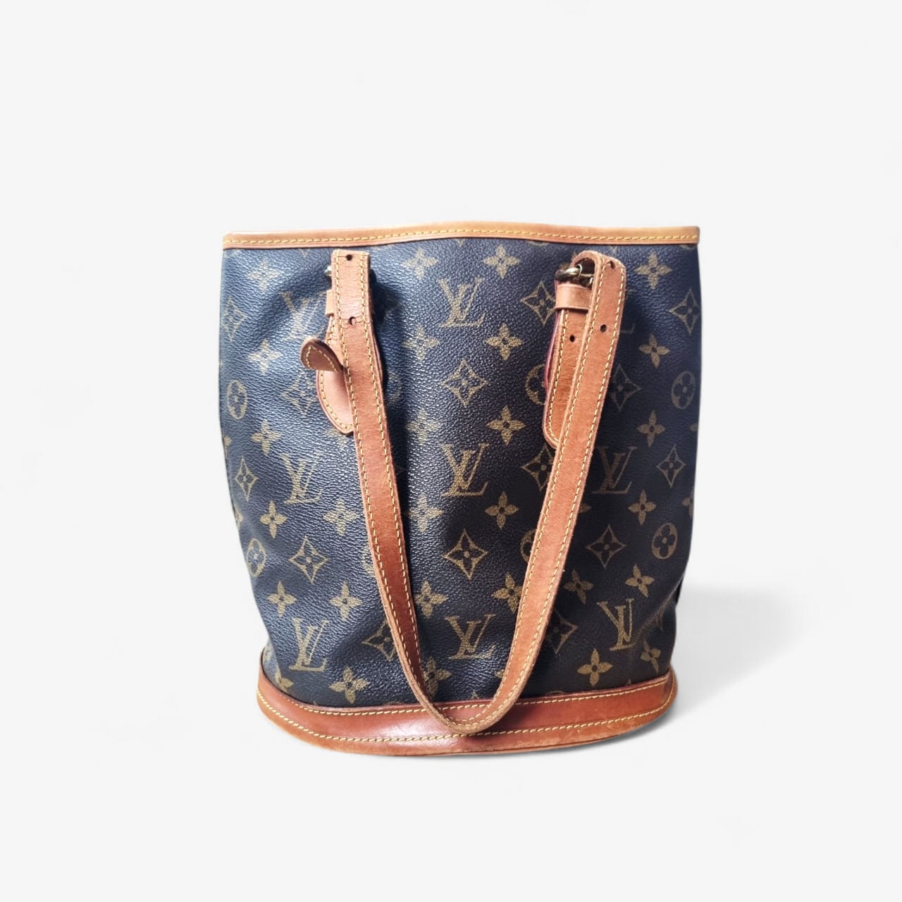 Louis Vuitton Bucket
