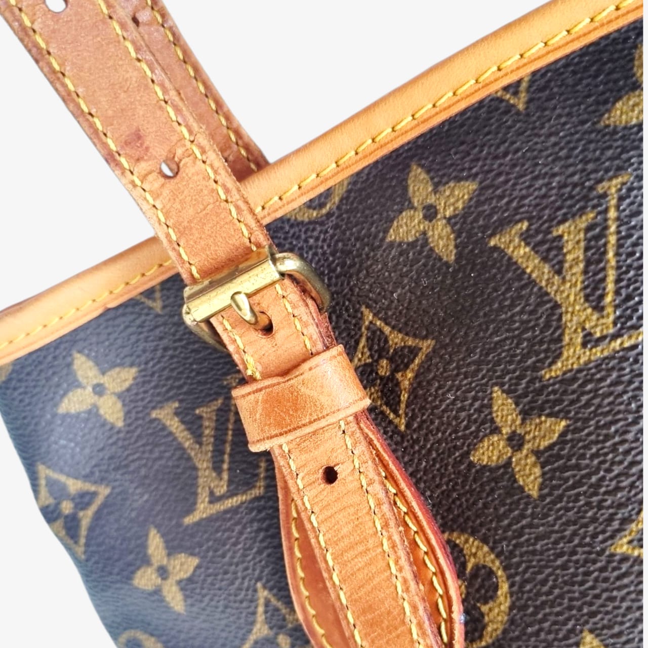 Louis Vuitton Bucket