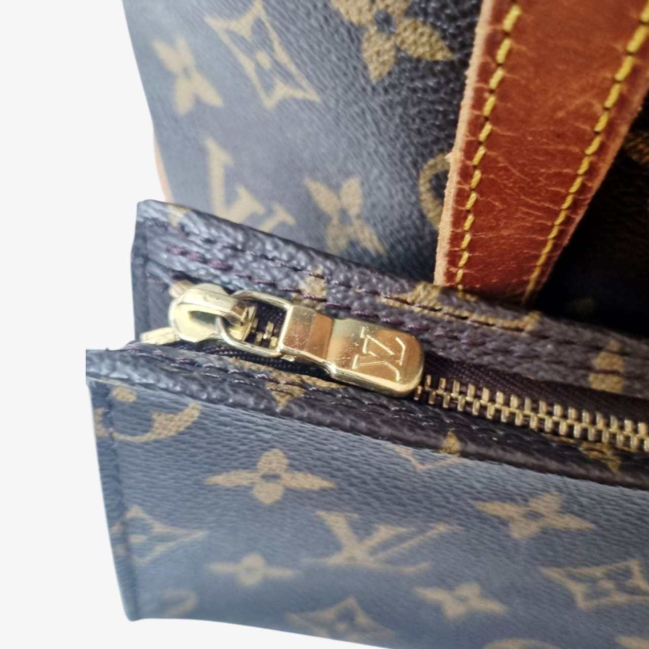 Louis Vuitton Bucket