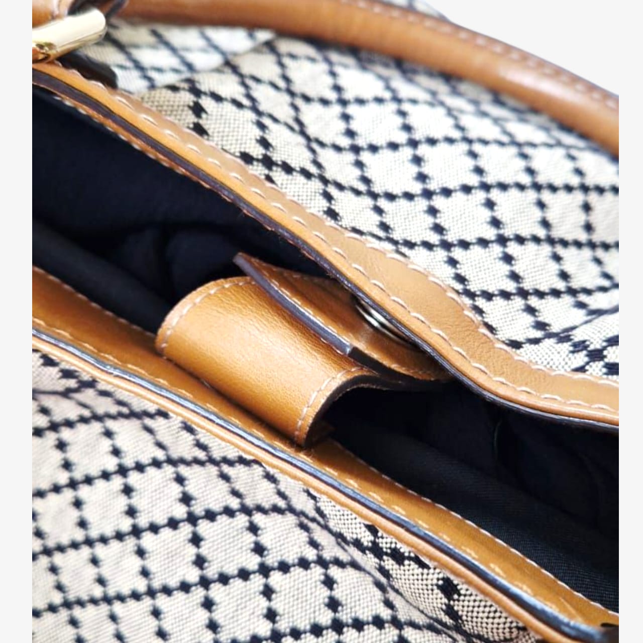 Gucci Boston Medium