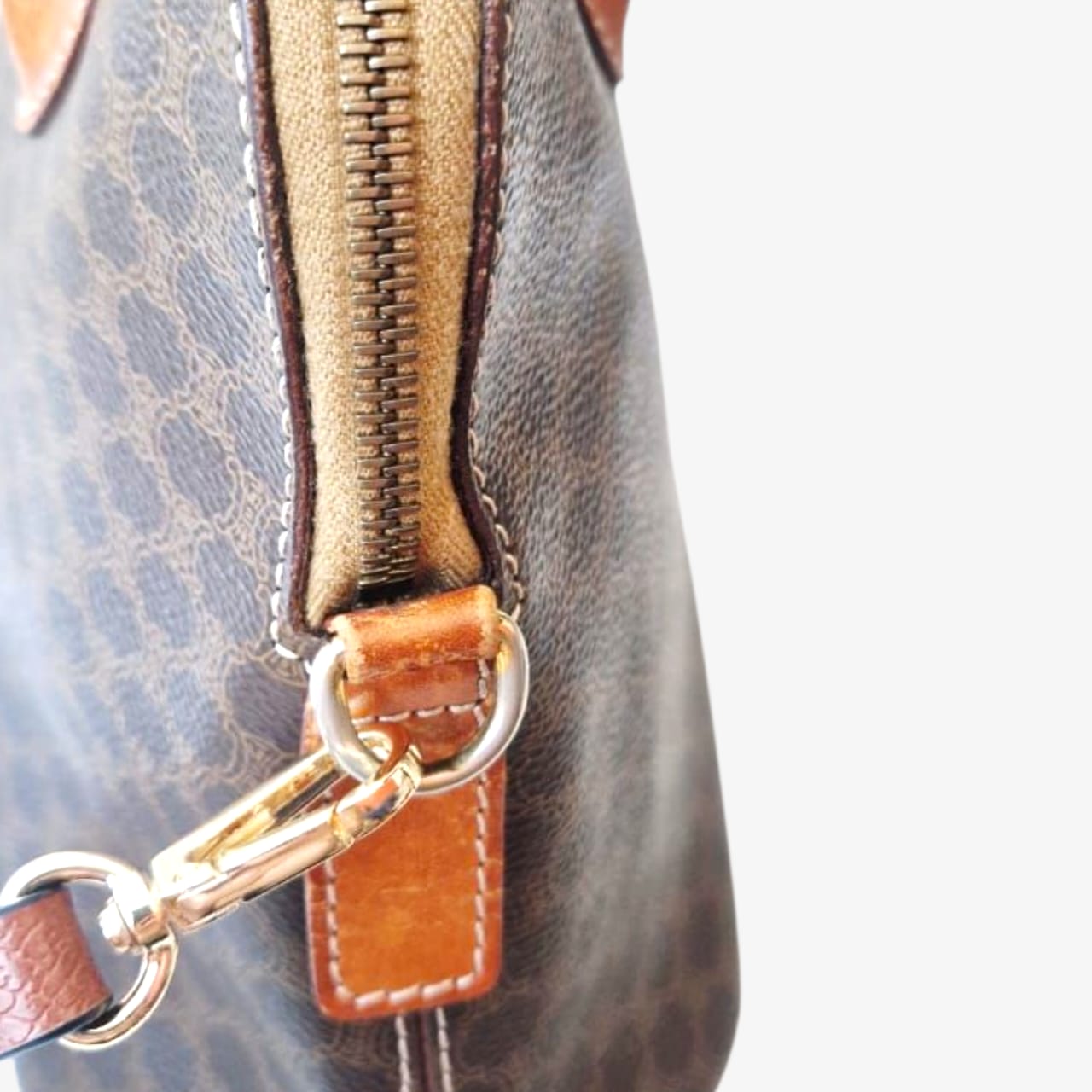 Céline- Vintage Macadam