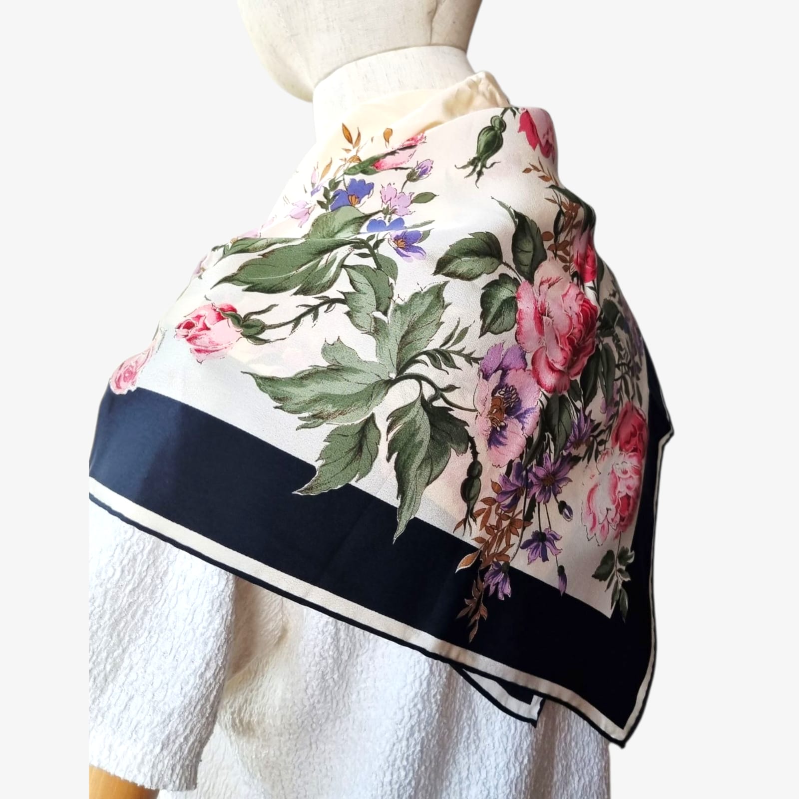 Yves Saint Laurent - Foulard