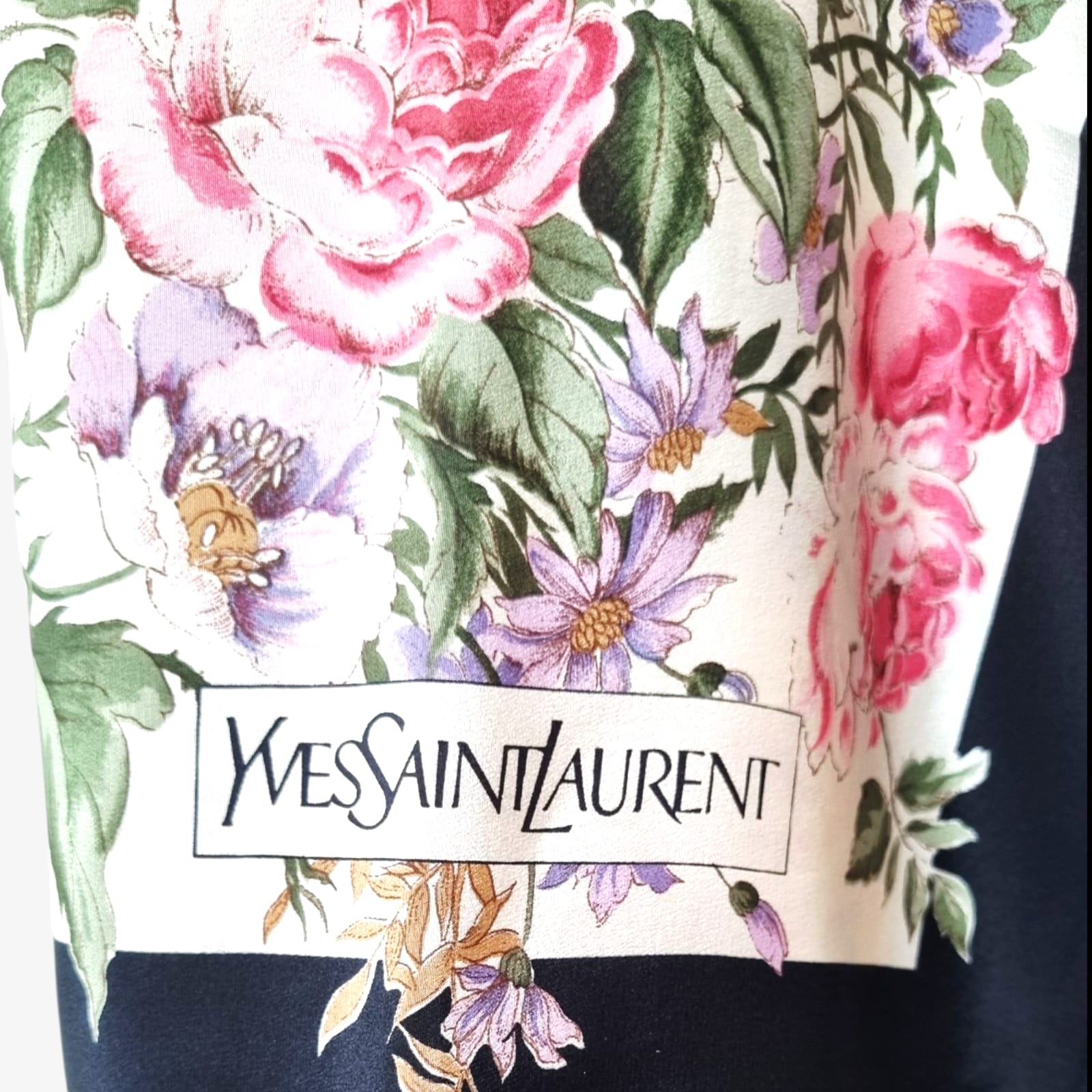 Yves Saint Laurent - Foulard
