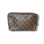 Louis Vuitton Trousse de toilette