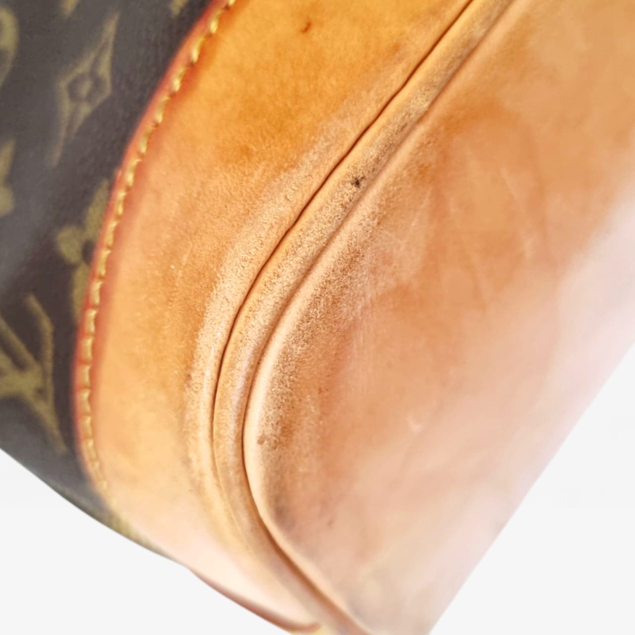 Louis Vuitton Alma MM