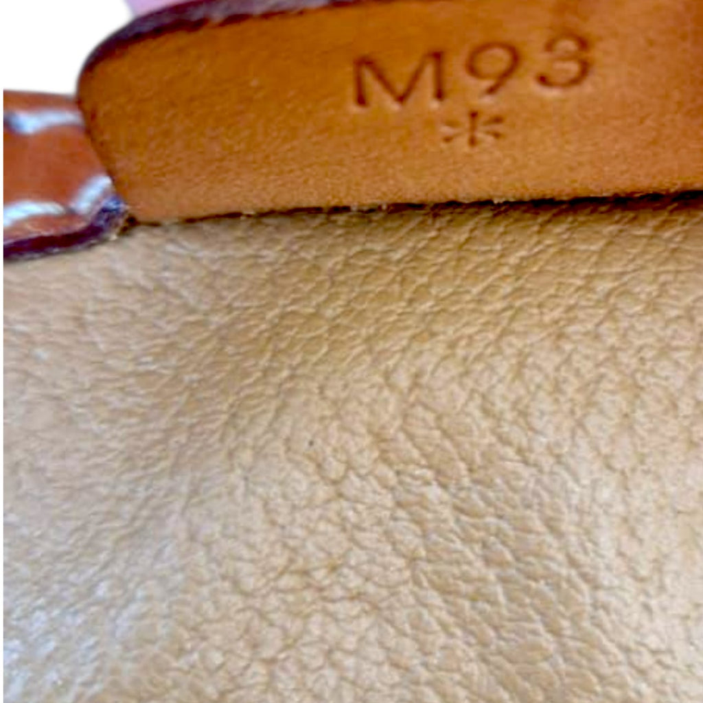 Céline- Vintage Macadam