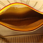 Louis Vuitton Neverfull