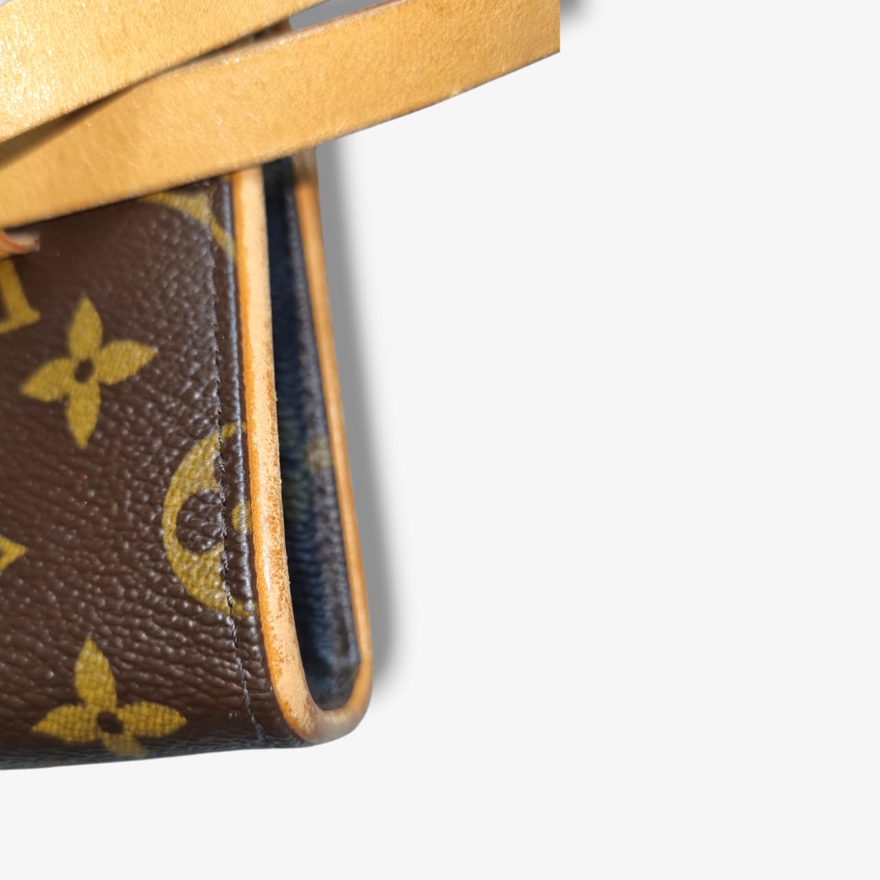 Louis Vuitton - Florentine