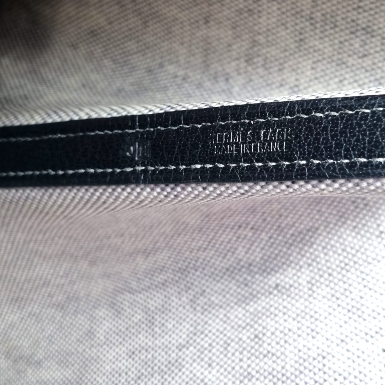 Sac Hermès Garden Party en toile beige et cuir noir seconde main