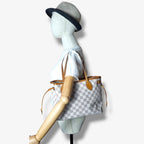 Louis Vuitton - Neverfull Damier