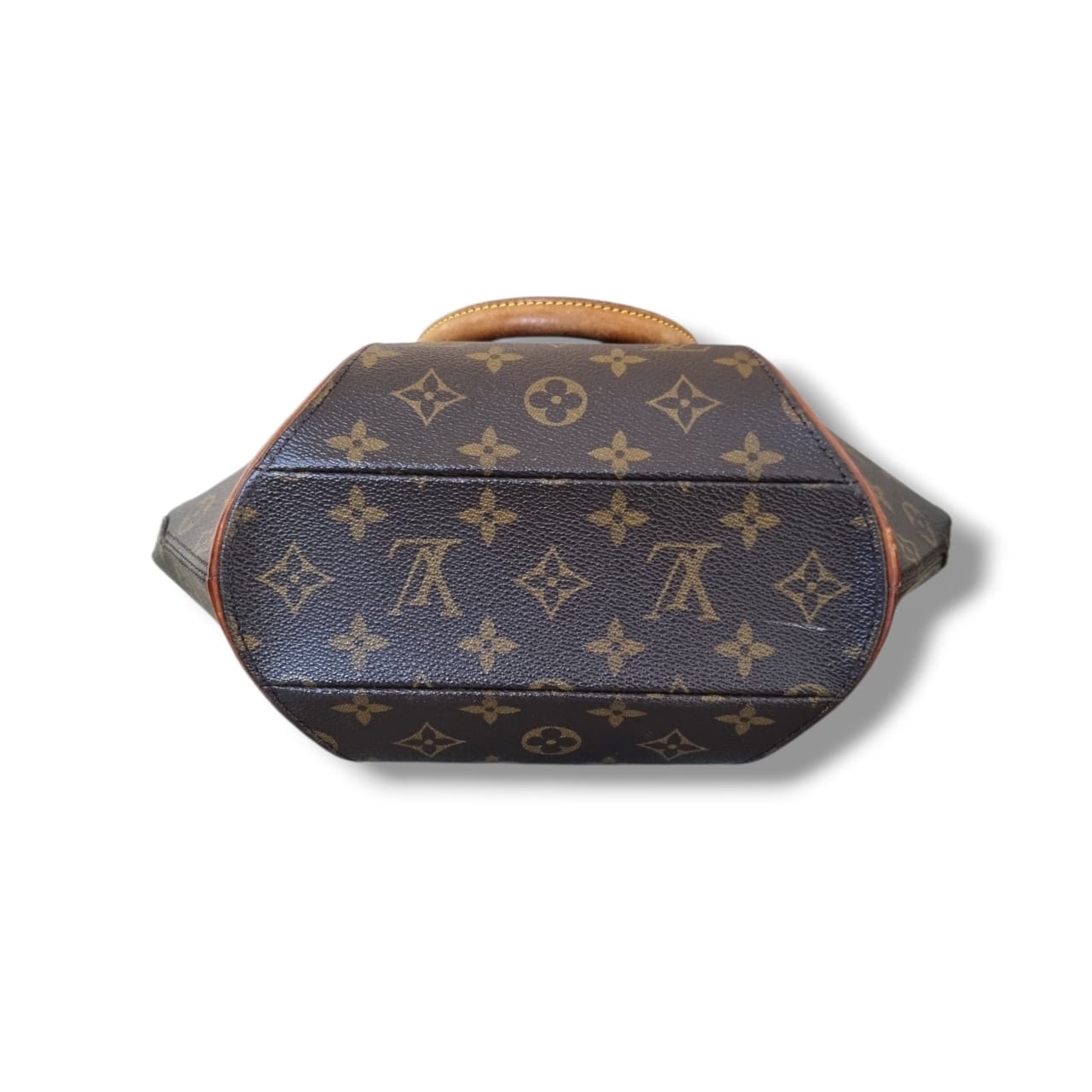 Louis Vuitton - Ellipse PM