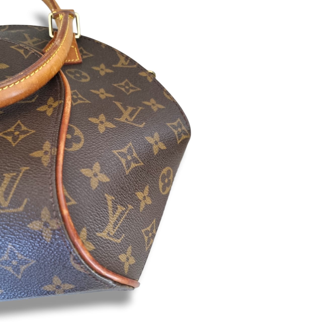 Louis Vuitton - Ellipse PM