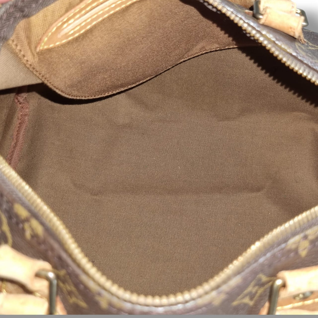 Louis Vuitton Speedy 30