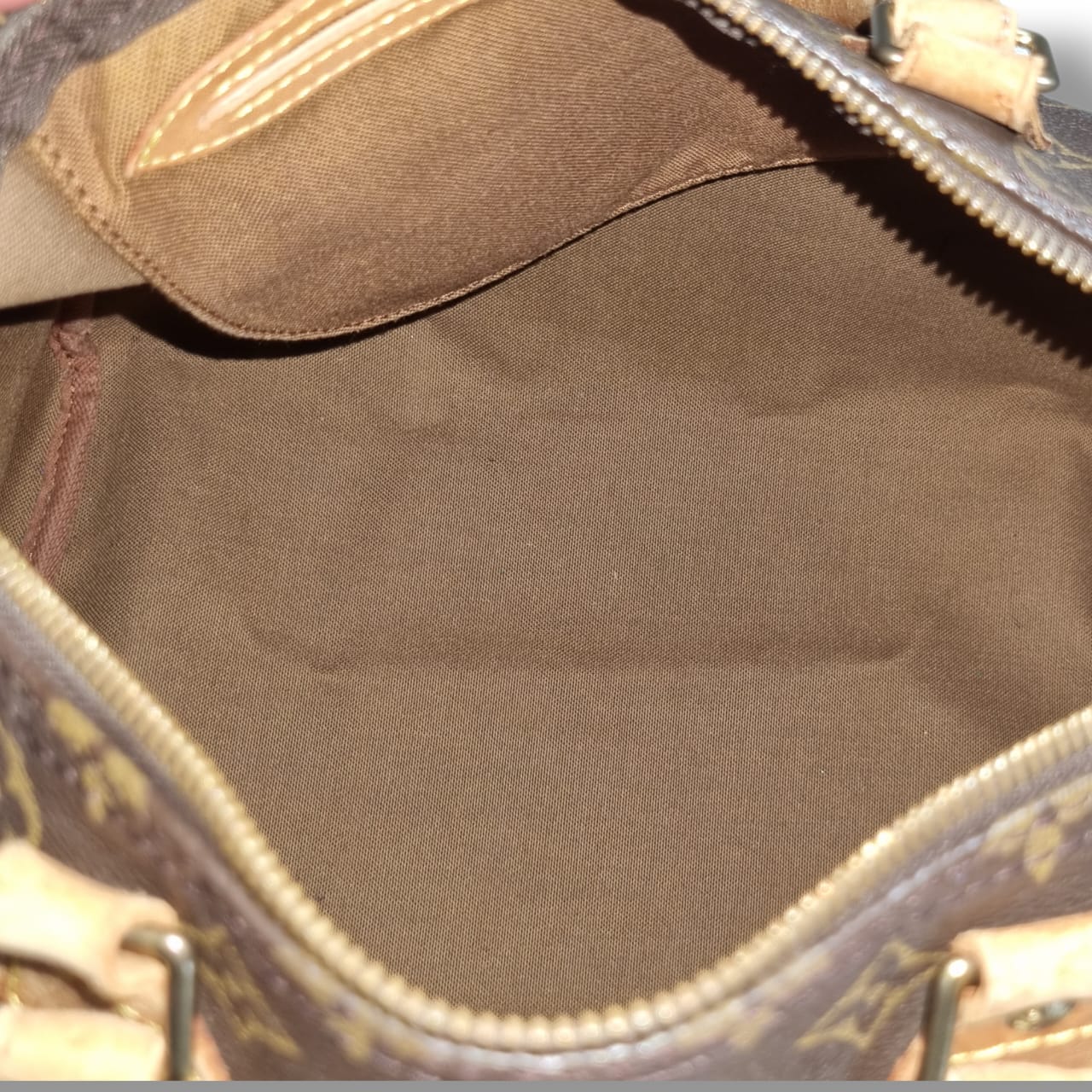 Louis Vuitton Speedy 30