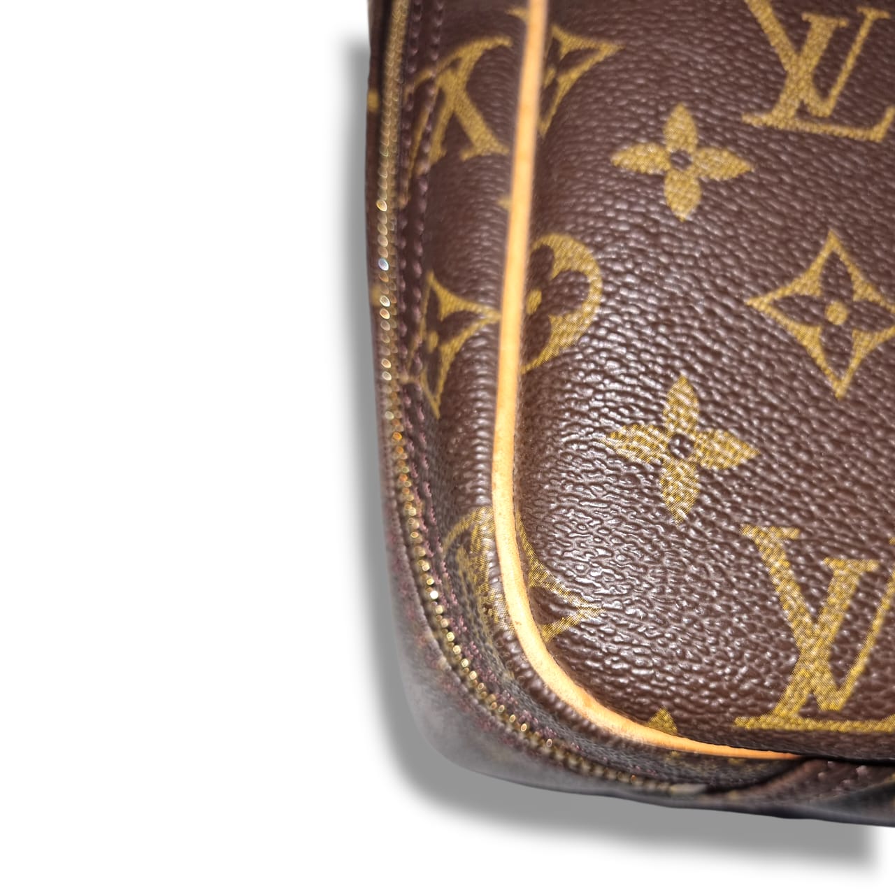 Louis Vuitton - Excursion