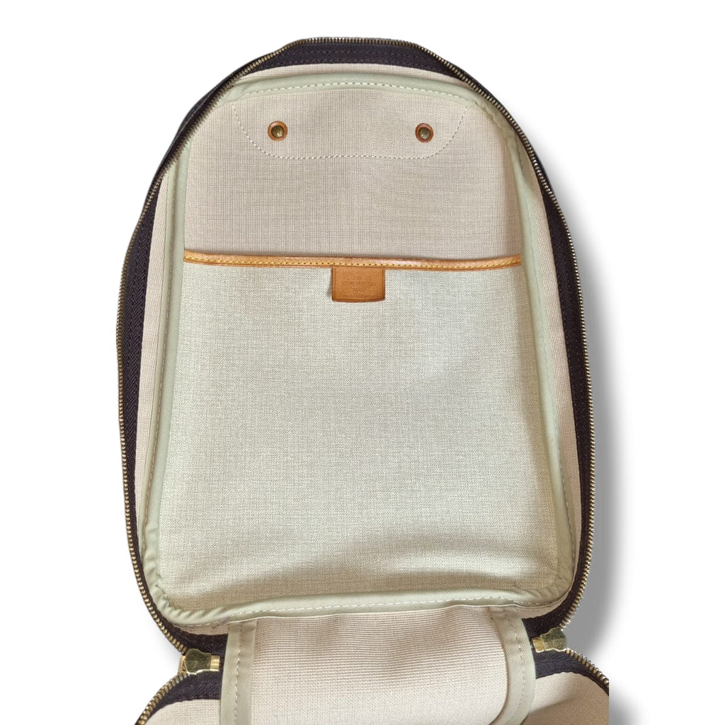 Louis Vuitton - Excursion