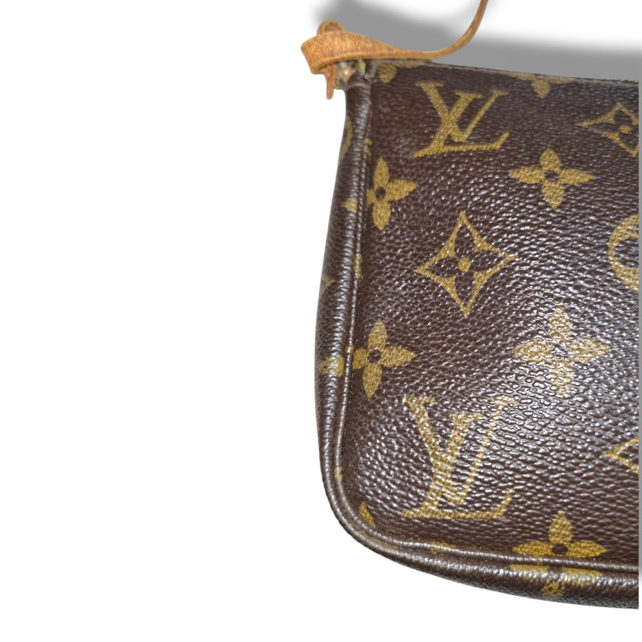 Louis Vuitton -  Pochette Accessoire