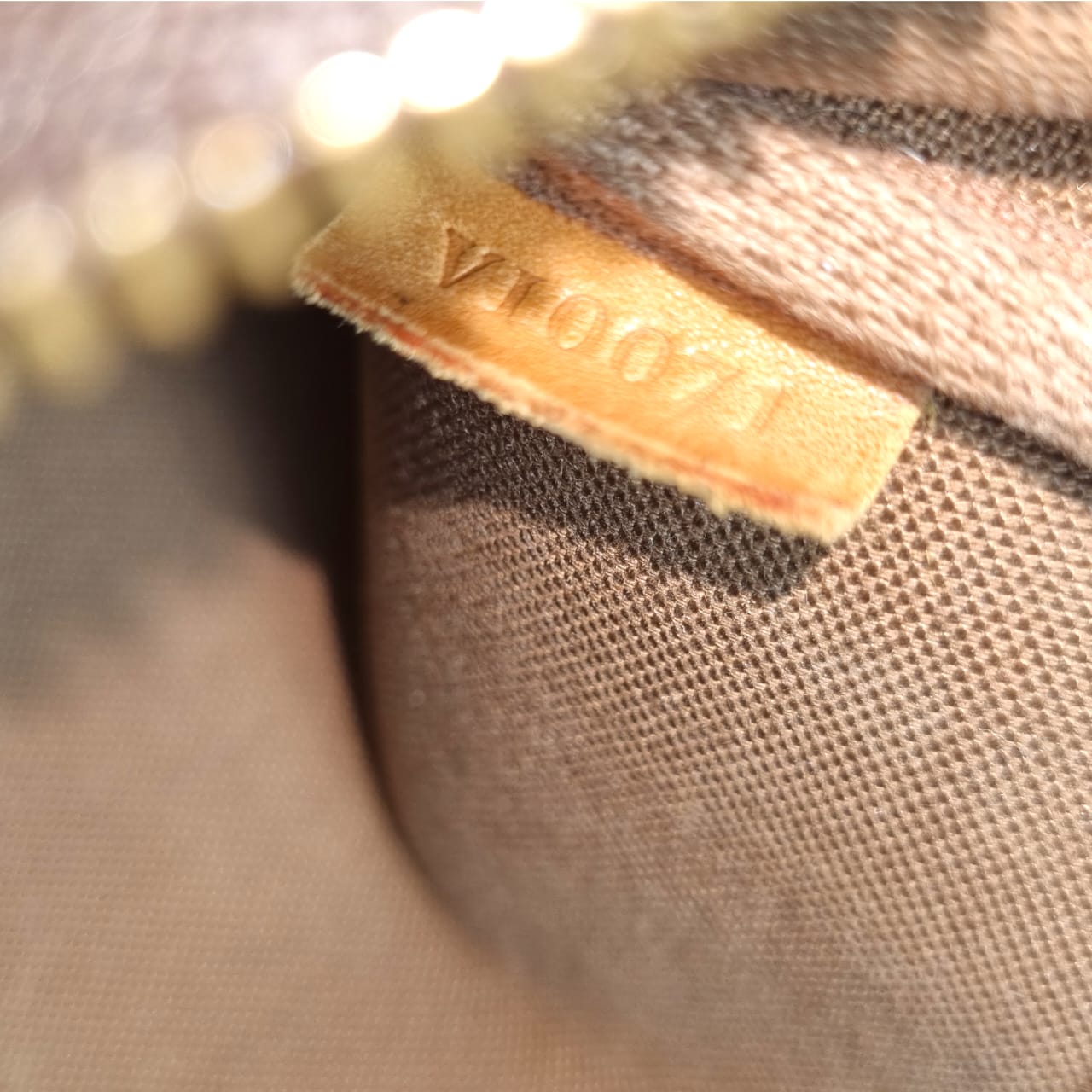 Louis Vuitton -  Pochette Accessoire