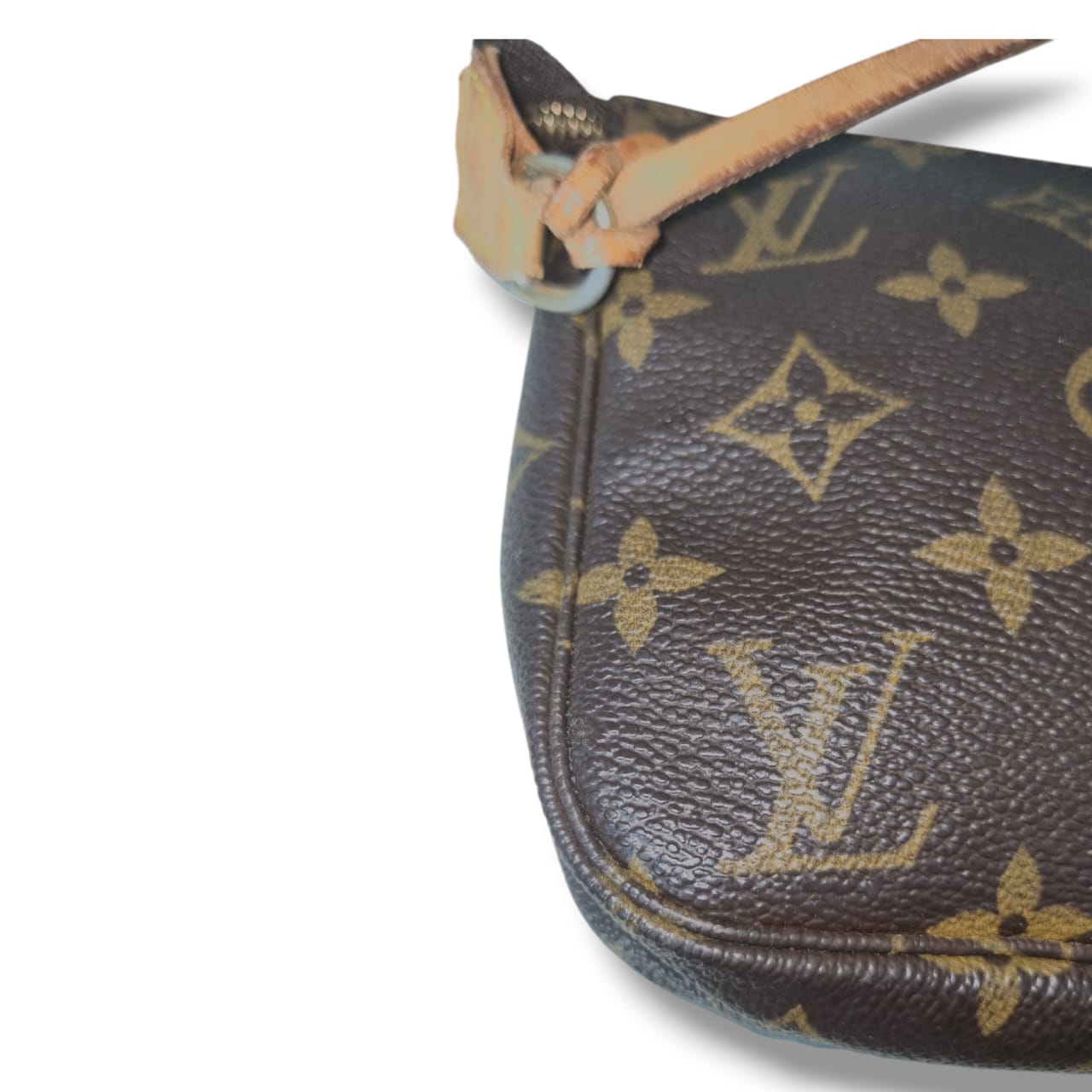 Louis Vuitton -  Pochette Accessoire