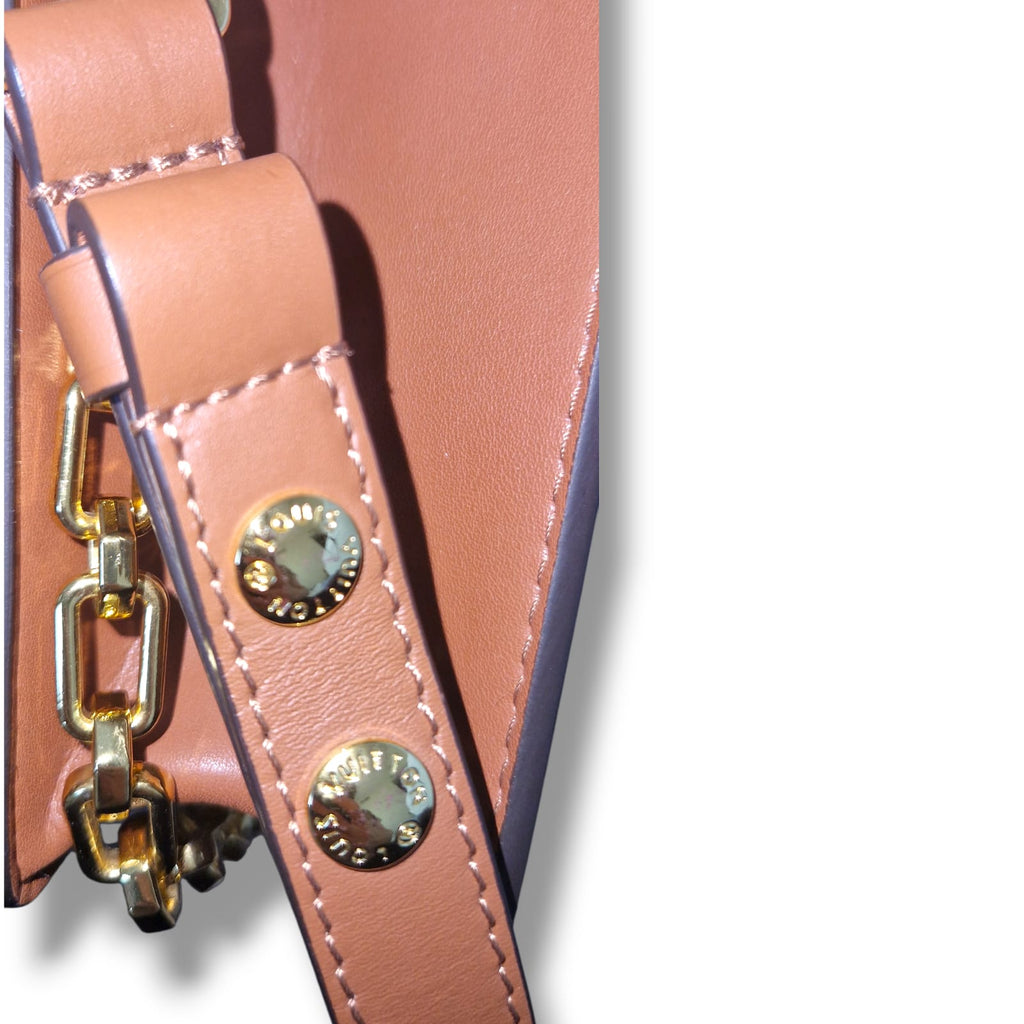 Louis Vuitton Dauphine