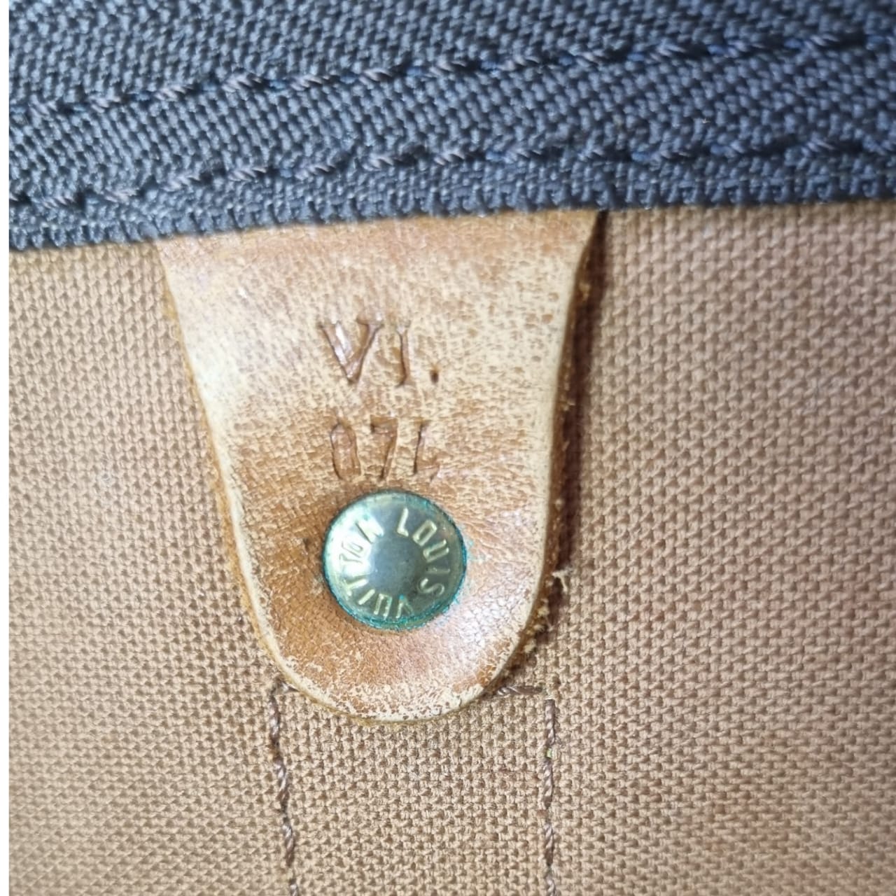 Louis Vuitton Keepall  50