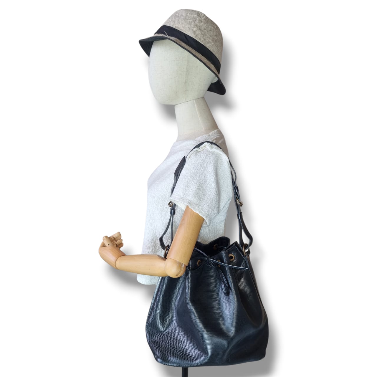 NOÉ LOUIS VUITTON EPI CUIR