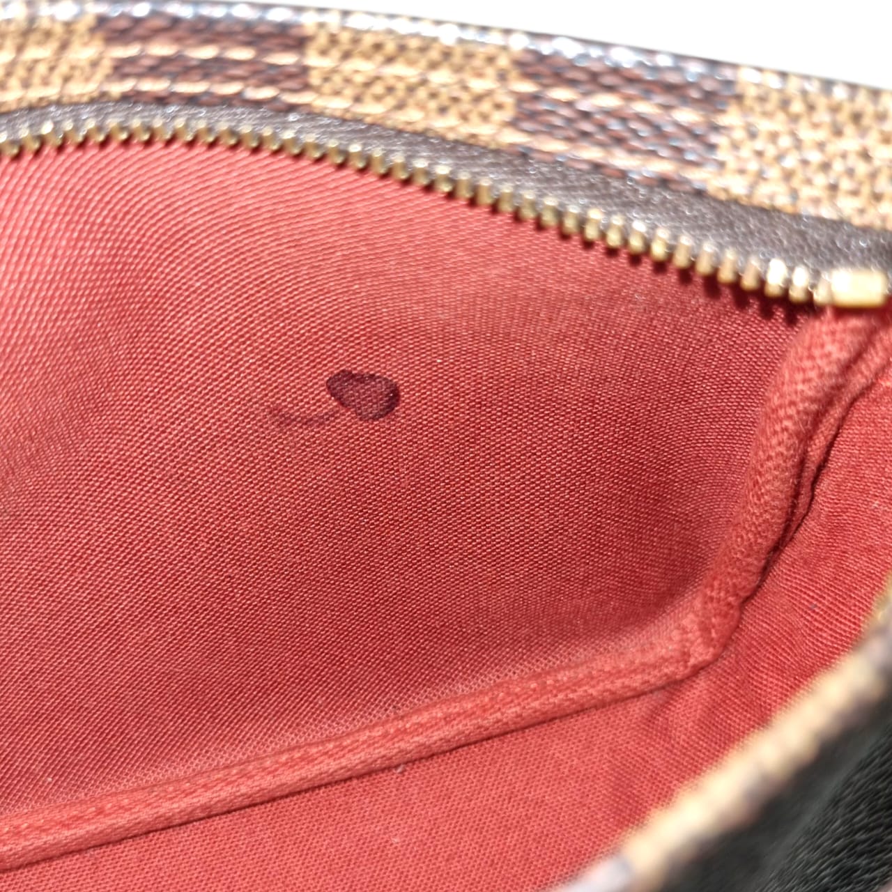 Louis Vuitton Pochette accessoire damier