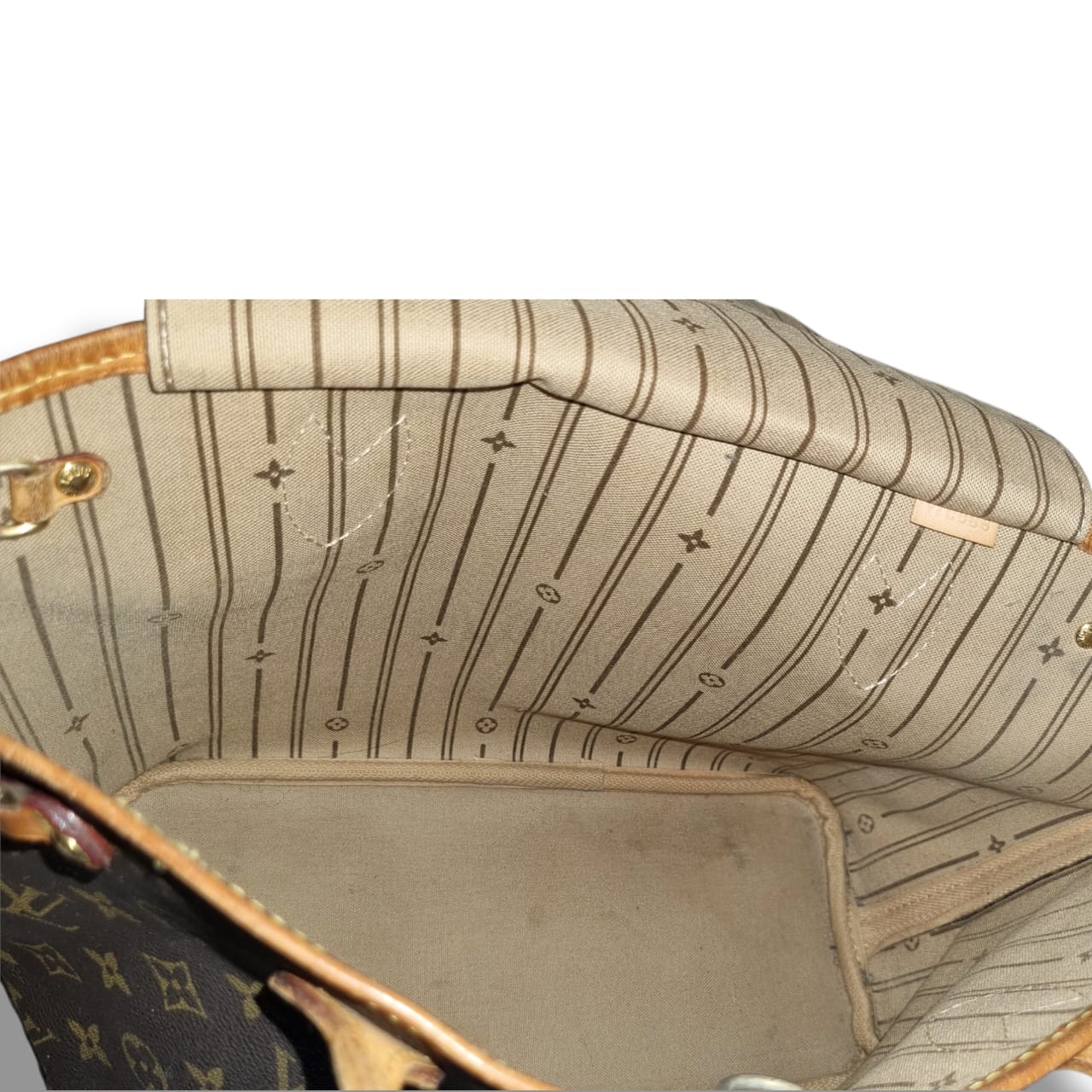 Louis Vuitton Neverfull