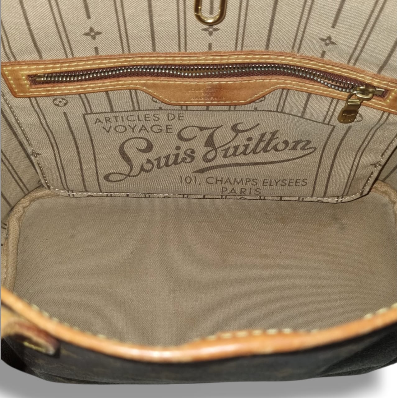 Louis Vuitton Neverfull