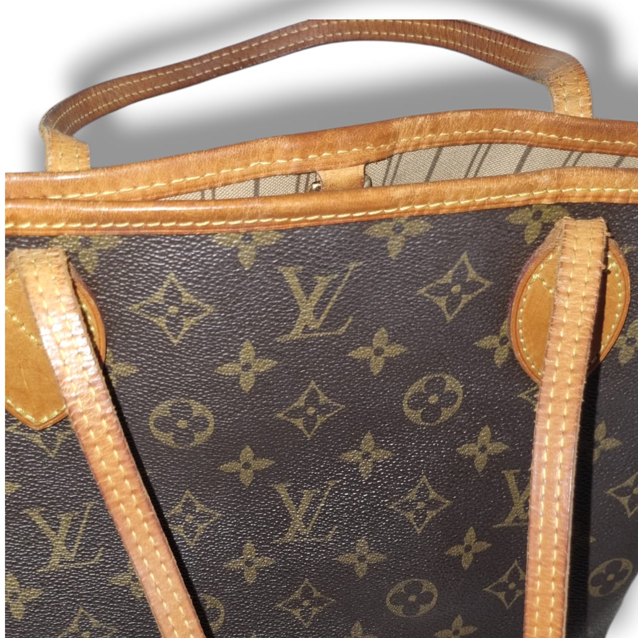 Louis Vuitton Neverfull
