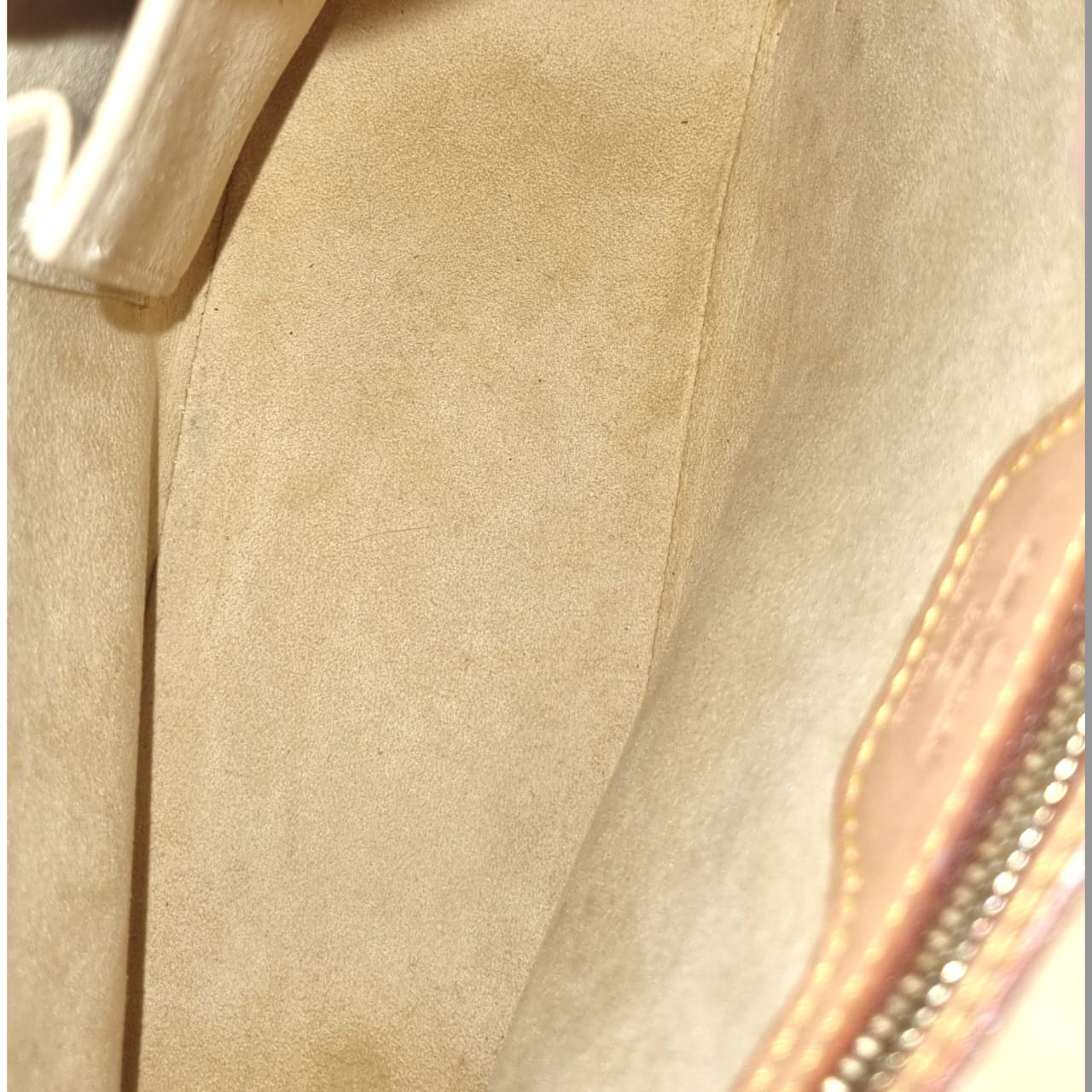 Louis Vuitton Looping MM