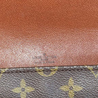 Louis Vuitton Chantilly