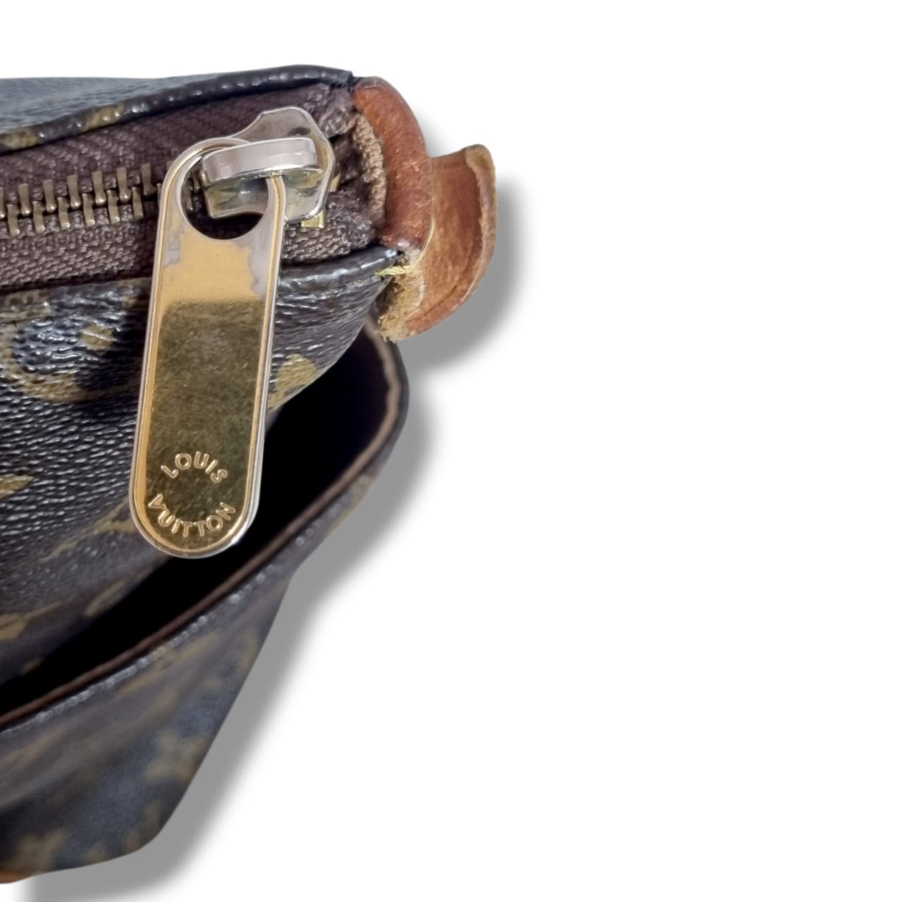 Louis Vuitton Totally