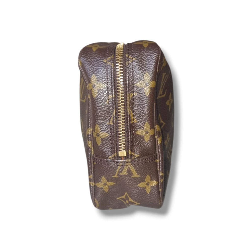 Louis Vuitton Trousse de toilette