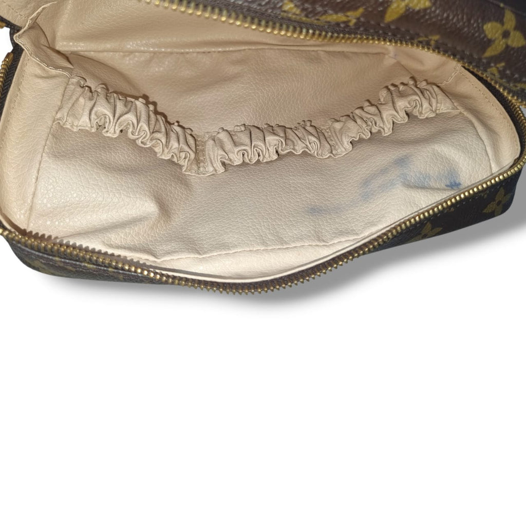 Trousse de toilette Louis Vuitton monogram pochette zippée