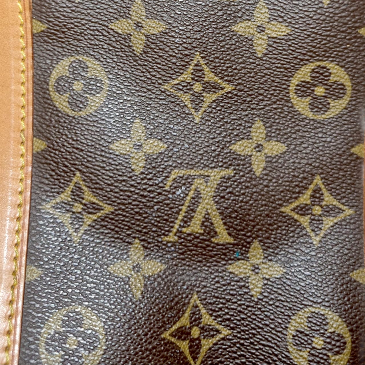 Louis Vuitton Keepall K4