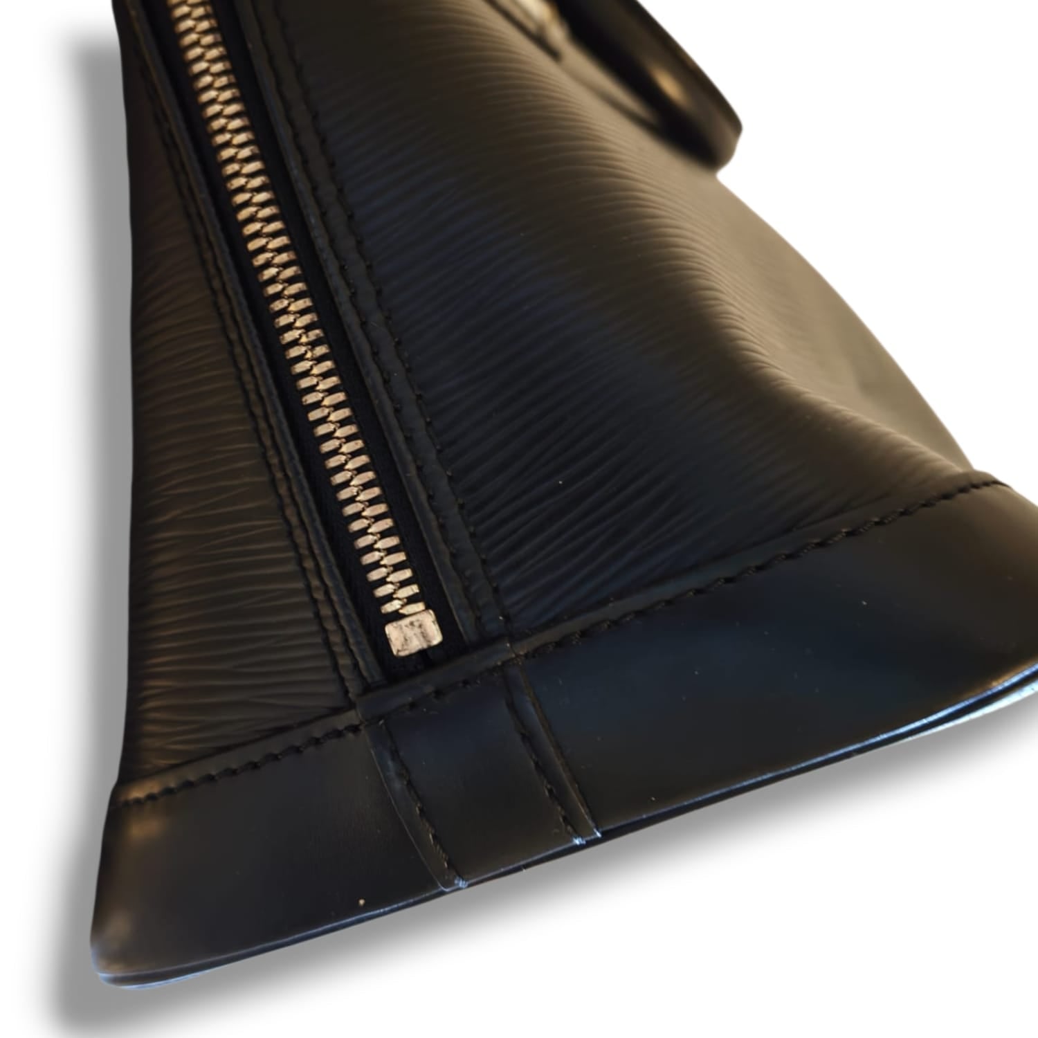 Louis Vuitton Alma 30 Noir