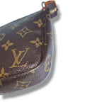 Louis Vuitton Pochette accessoire