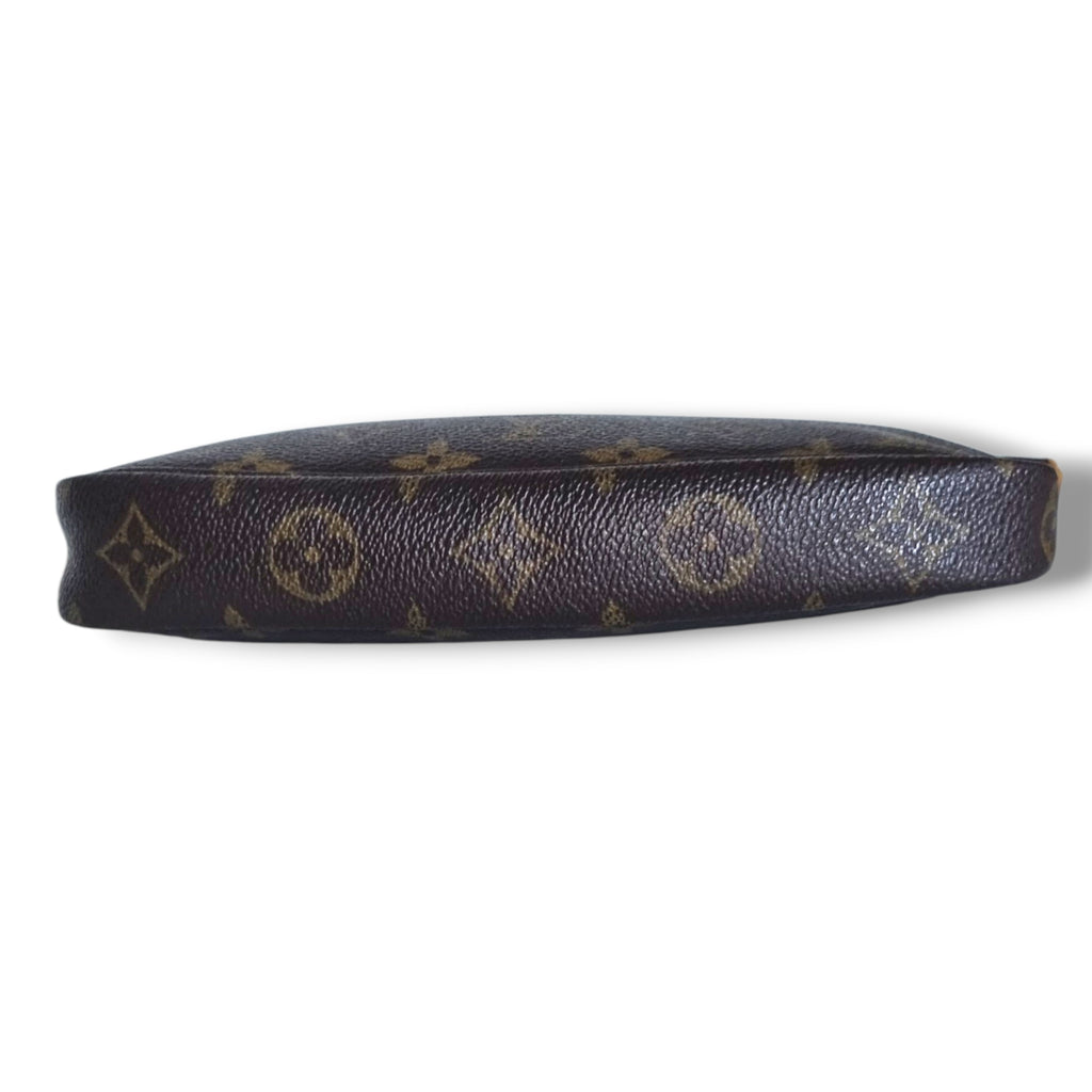 Louis Vuitton Pochette accessoire